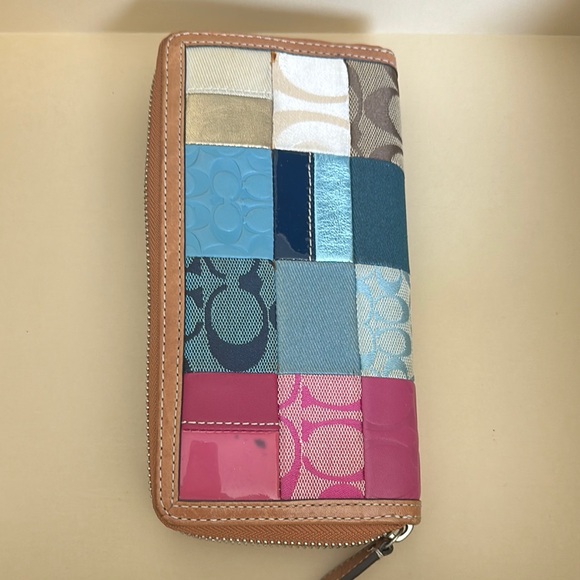 Coach Patchwork Wallet - Multicolor - Picture 3 of 3
